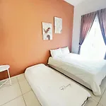 Decozy 9 Ipoh Town Condo 12Pax