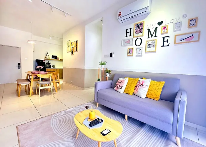 Decozy 9 Ipoh Town Condo 12Pax